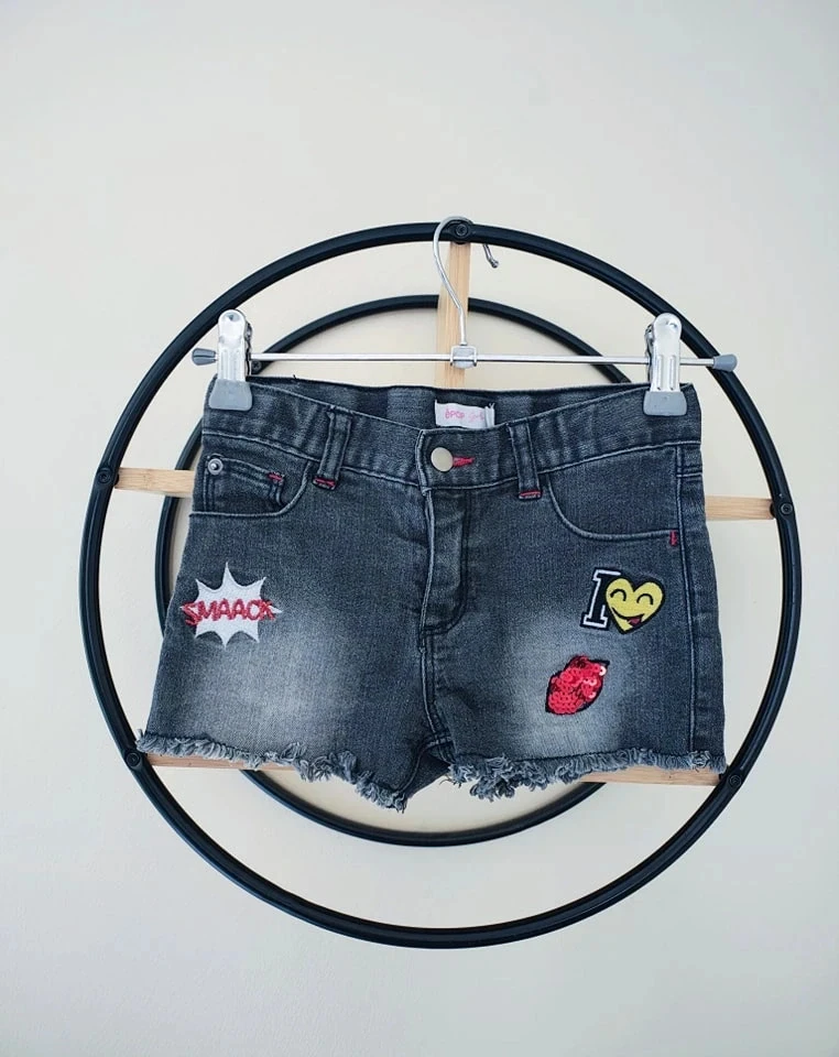 4 ans short Epop